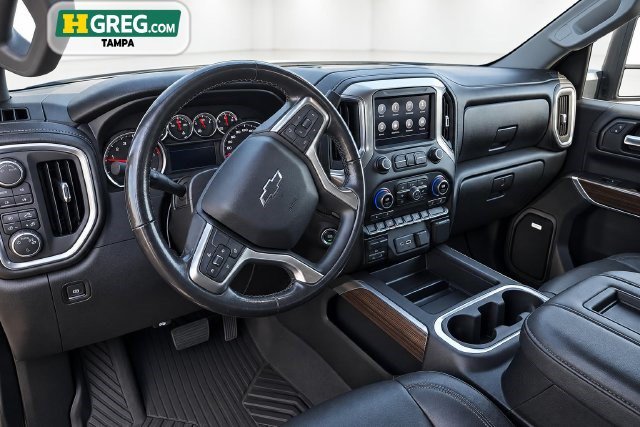 Used 2020 Chevrolet Silverado 1500 LT Trail Boss w/ Midnight Edition AWD/4WD image 14