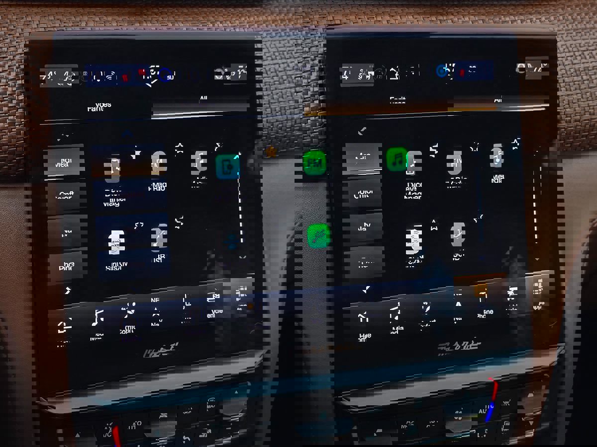 Used 2022 Maserati Quattroporte Modena image 41