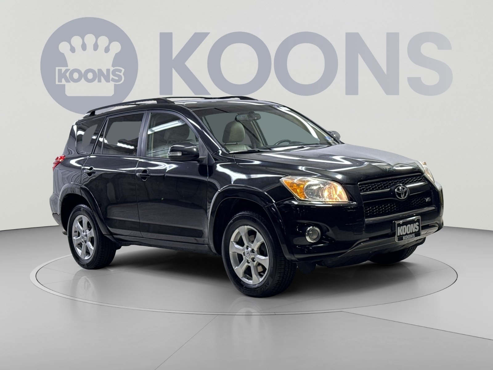 Used 2010 Toyota RAV4 Limited AWD/4WD image 22