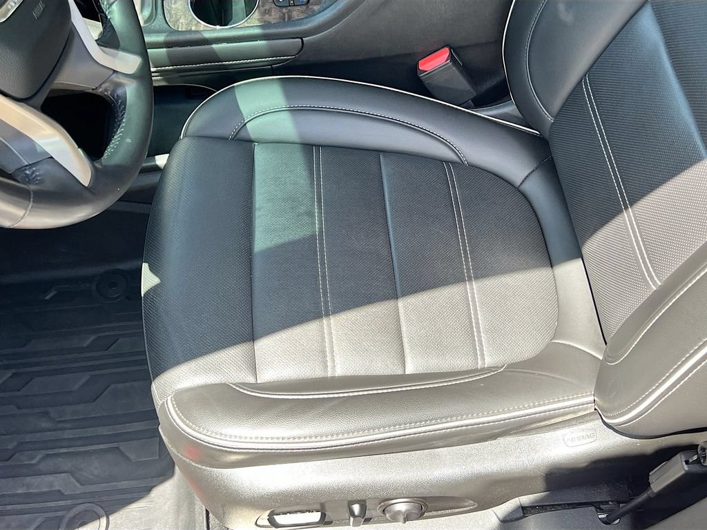 Used 2021 GMC Acadia Denali w/ Trailering Package FWD image 20