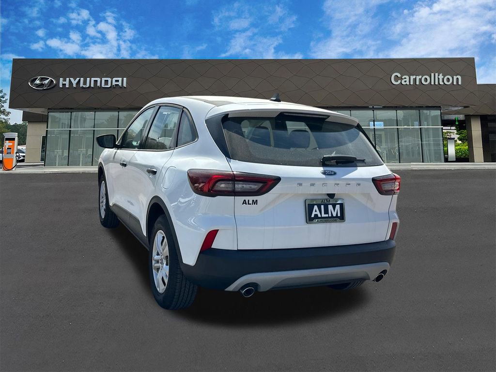 Used 2023 Ford Escape FWD image 7