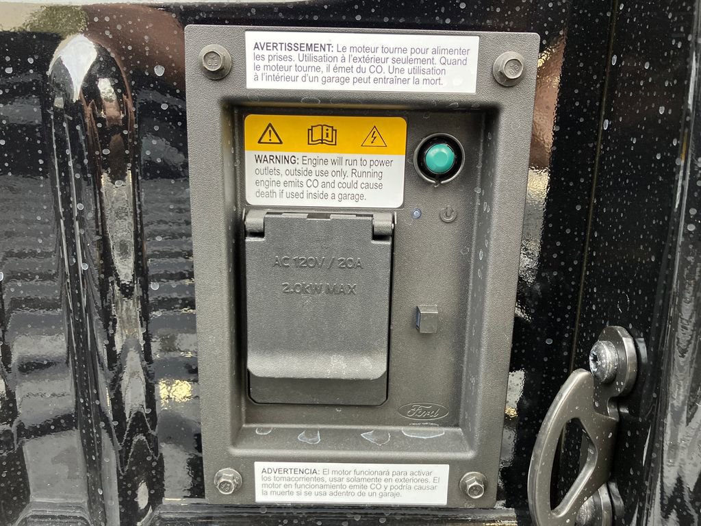 New 2026 Ford F250 Platinum w/ Platinum Plus Package image 30