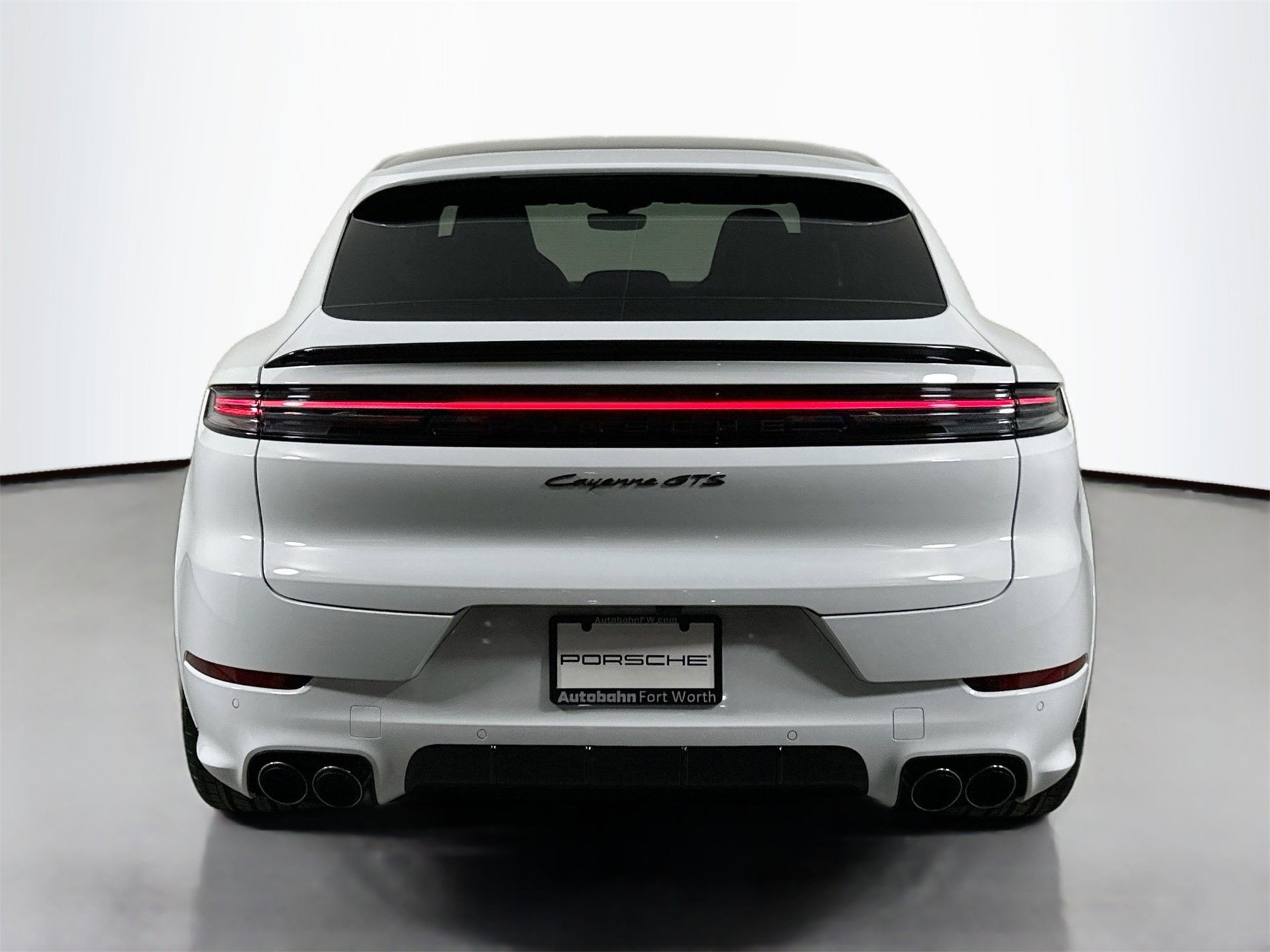 New 2026 Porsche Cayenne GTS image 6