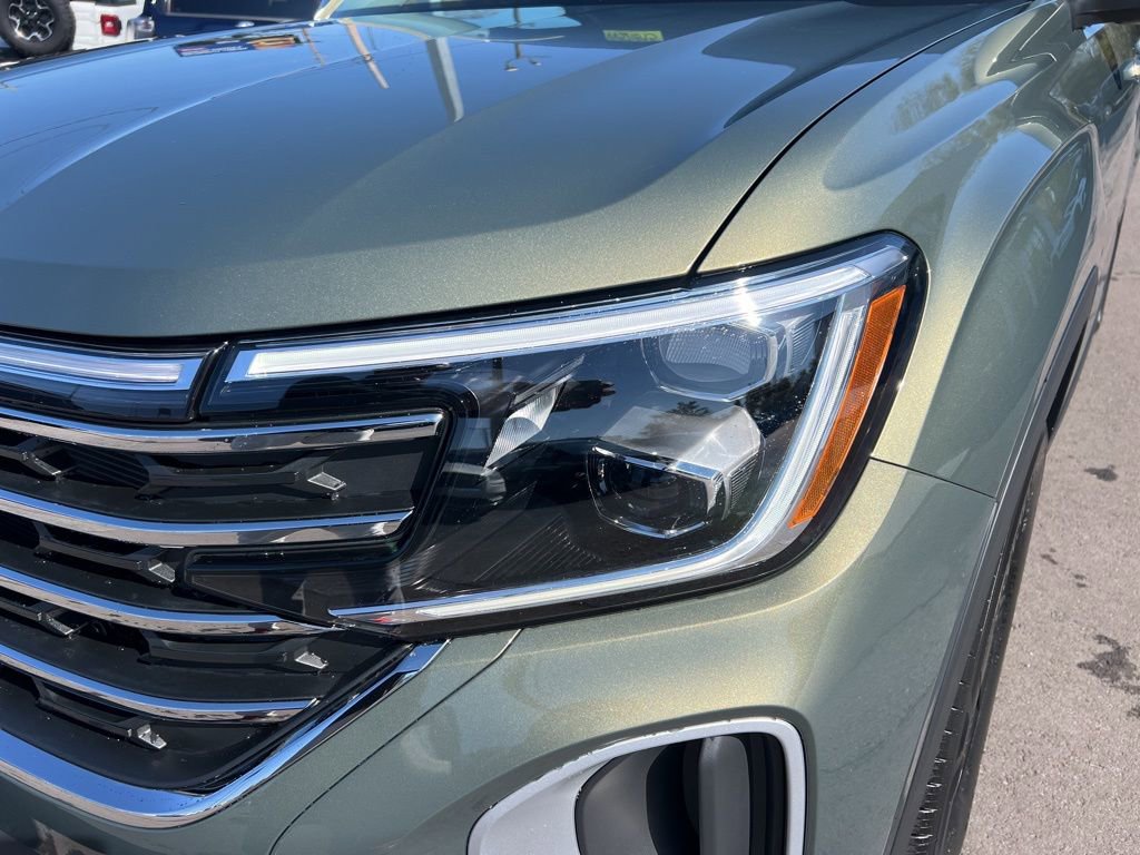 New 2026 Volkswagen Atlas SE image 9