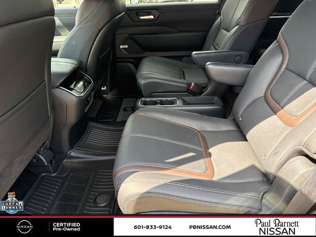 Certified 2025 Nissan Armada SL w/ Captain's Chari Seat Package RWD image 29