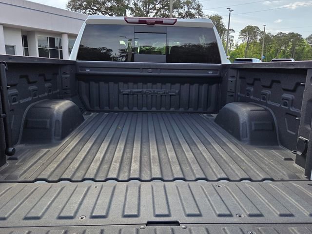Used 2024 GMC Sierra 1500 Denali AWD/4WD image 17