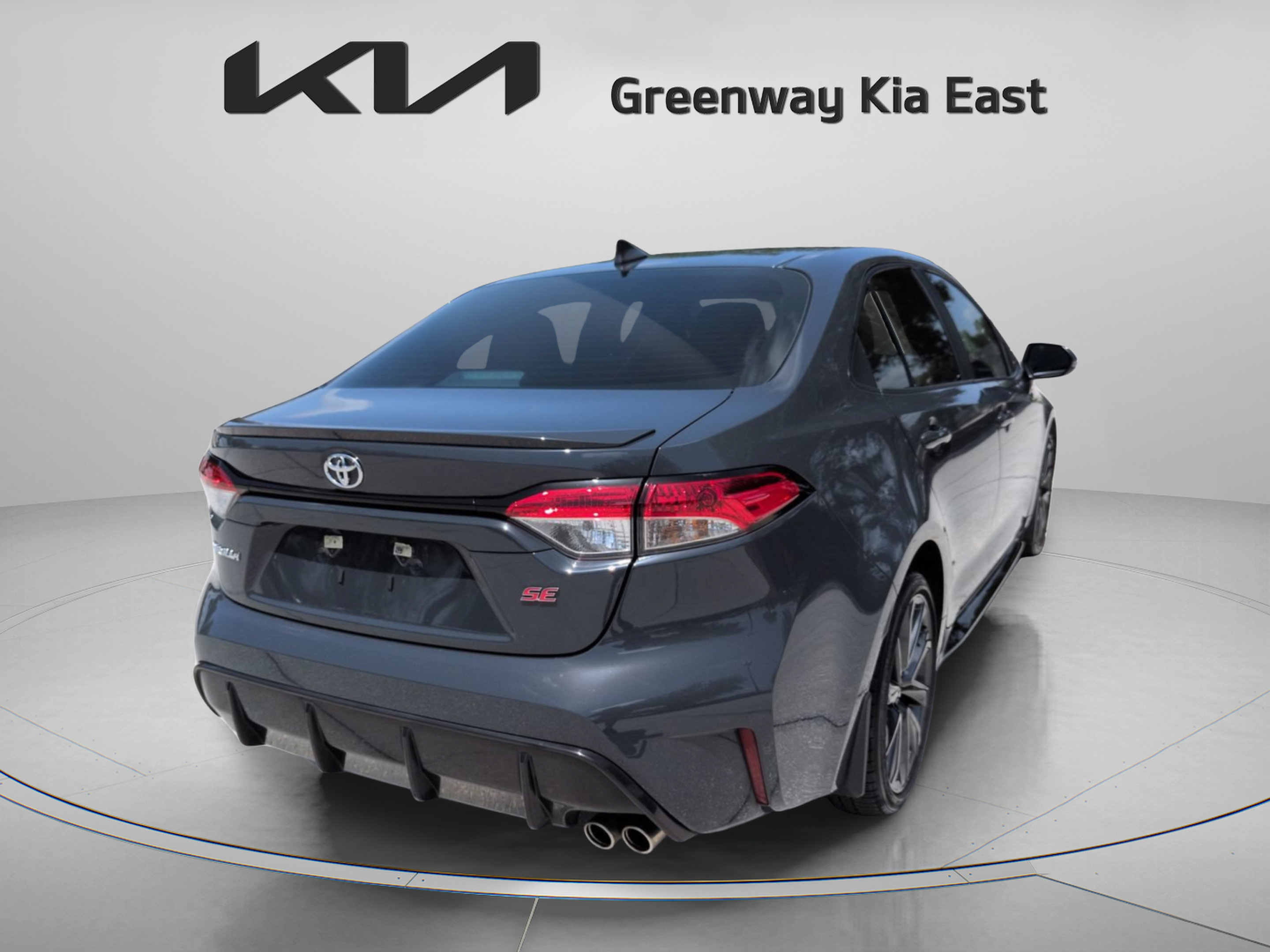 Used 2025 Toyota Corolla SE FWD image 5