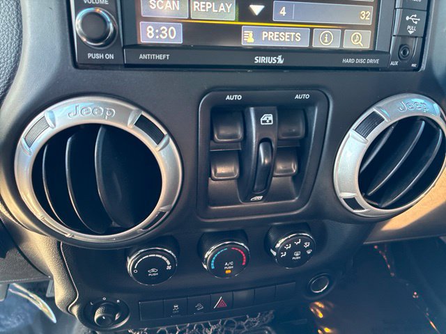 Used 2014 Jeep Wrangler Unlimited Sport AWD/4WD image 12