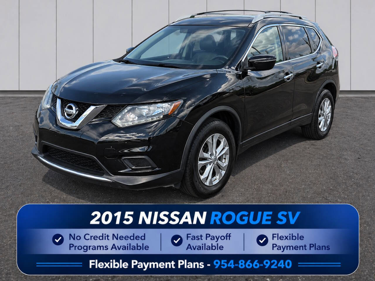 Used 2015 Nissan Rogue SV FWD image 1