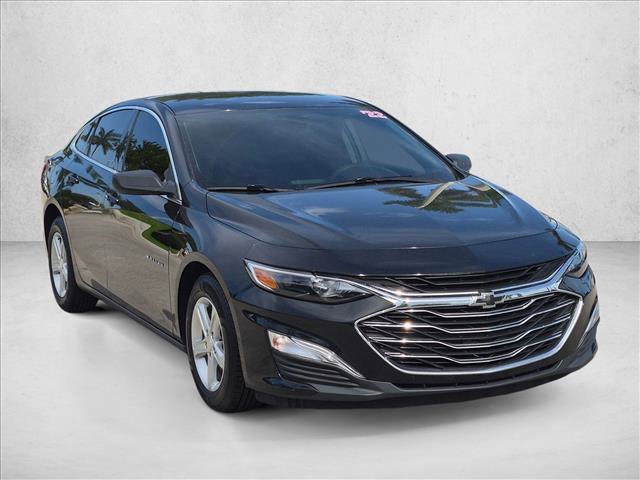 Used 2022 Chevrolet Malibu LS FWD image 3