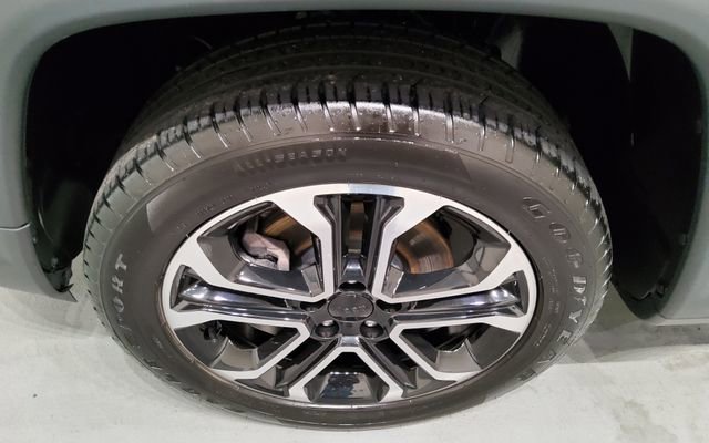 Used 2022 Jeep Compass Limited image 32