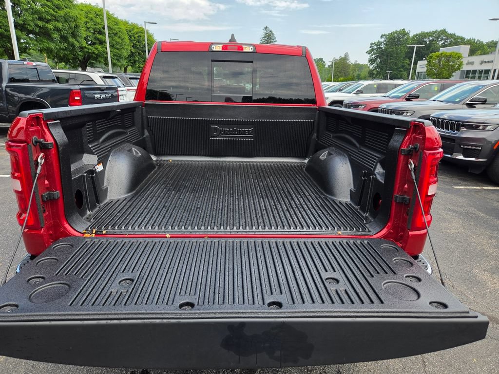 Used 2026 RAM 1500 Laramie AWD/4WD image 16