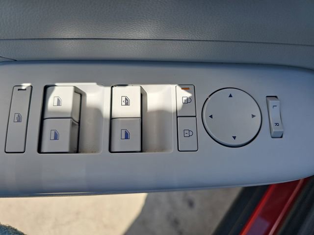 Used 2025 Hyundai Kona SEL FWD image 27