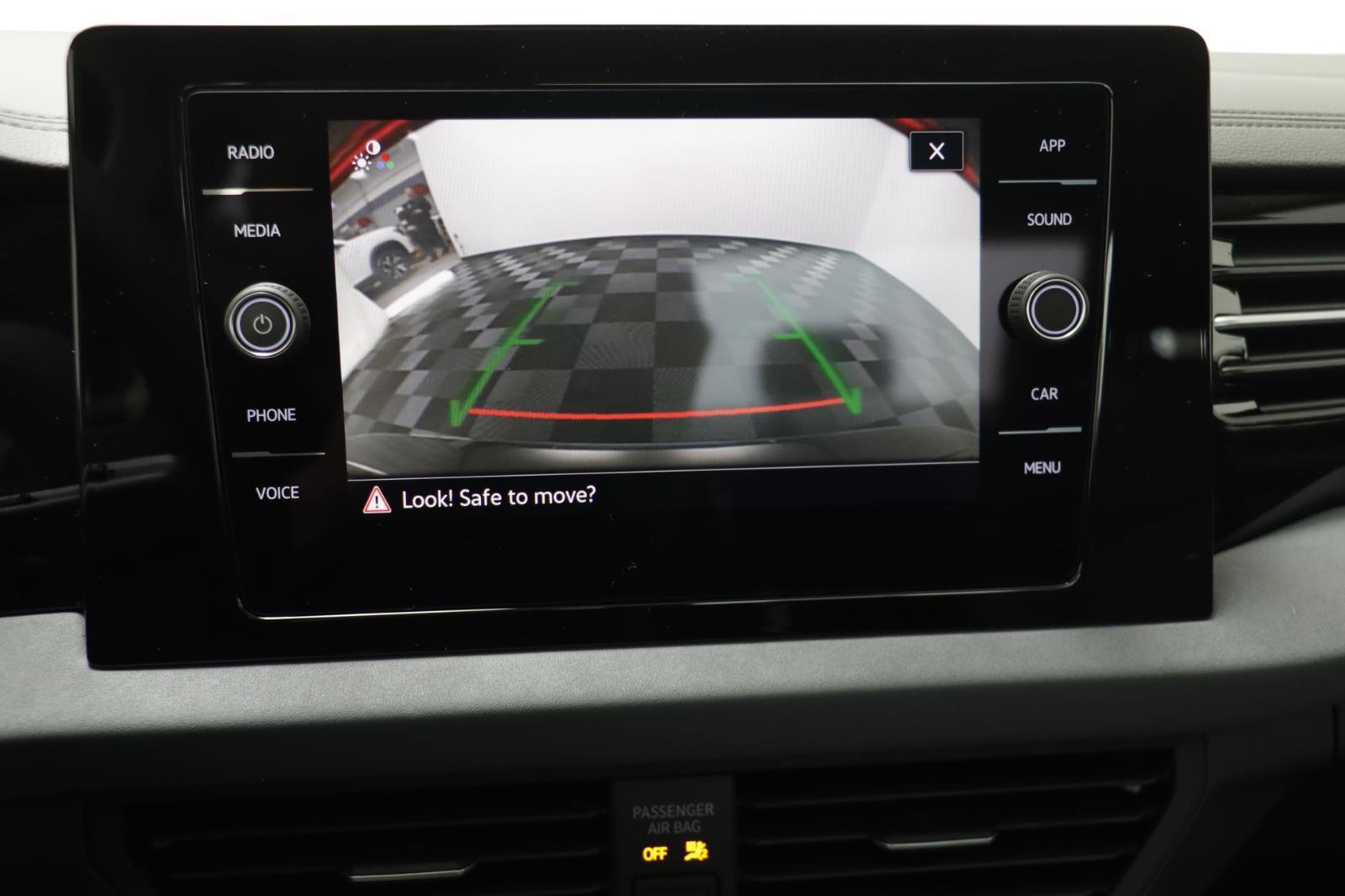 New 2026 Volkswagen Jetta SE image 9