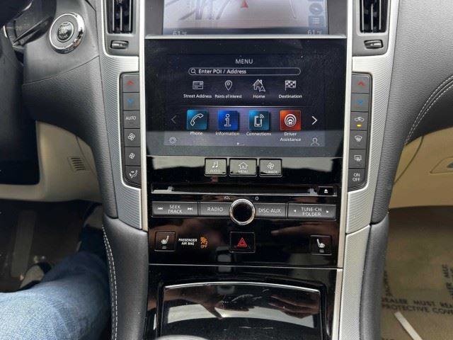 Used 2020 INFINITI Q50 Luxe w/ Essential Package (3.0T Luxe) RWD image 27