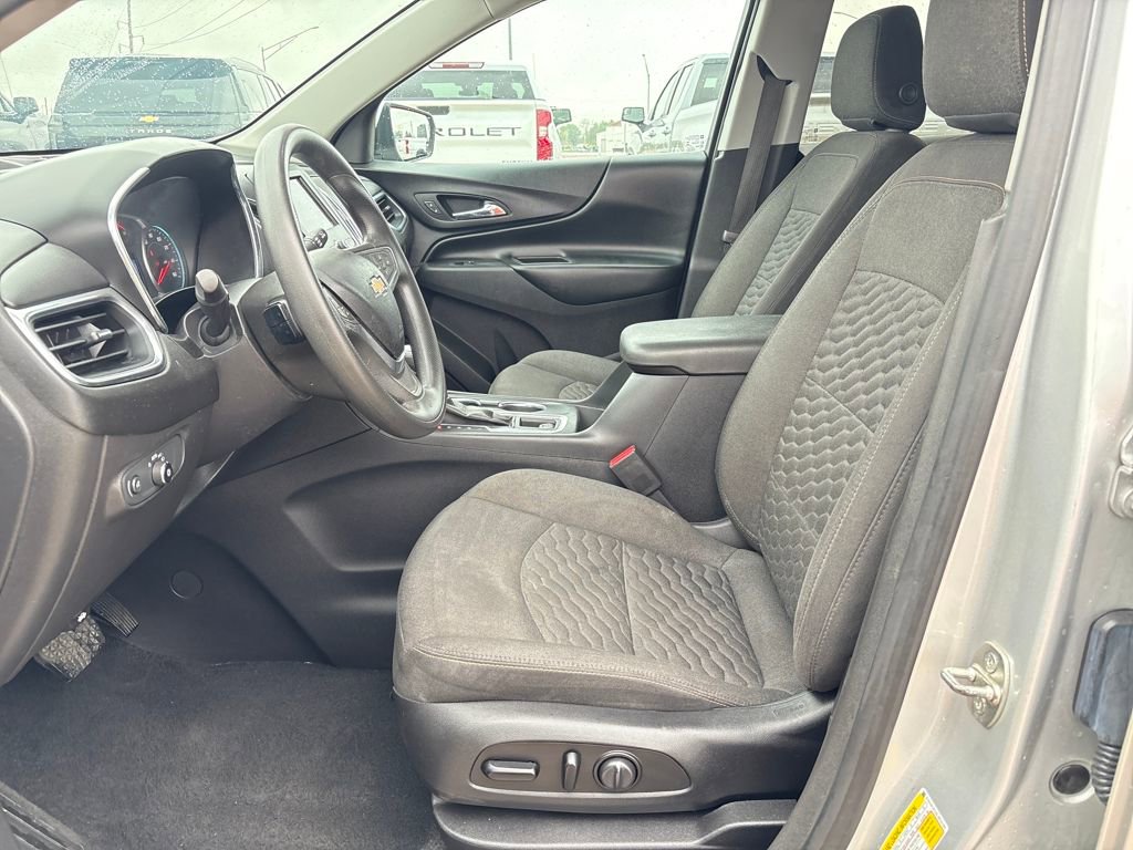 Used 2020 Chevrolet Equinox LT image 14