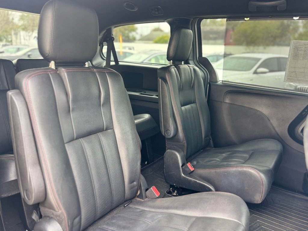 Used 2020 Dodge Grand Caravan GT FWD image 14
