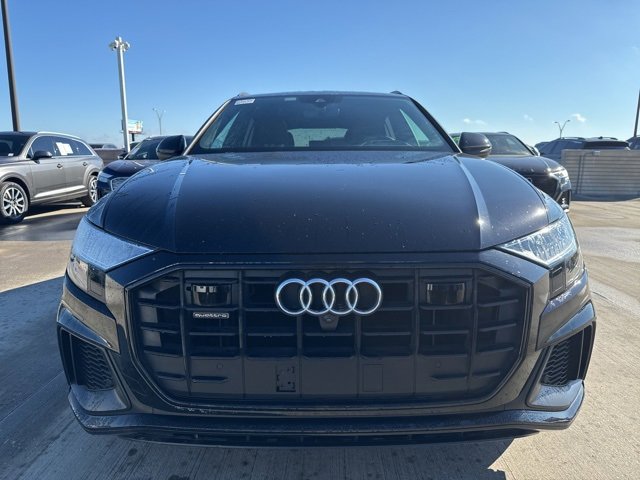 Used 2019 Audi Q8 Prestige w/ Luxury Package image 8