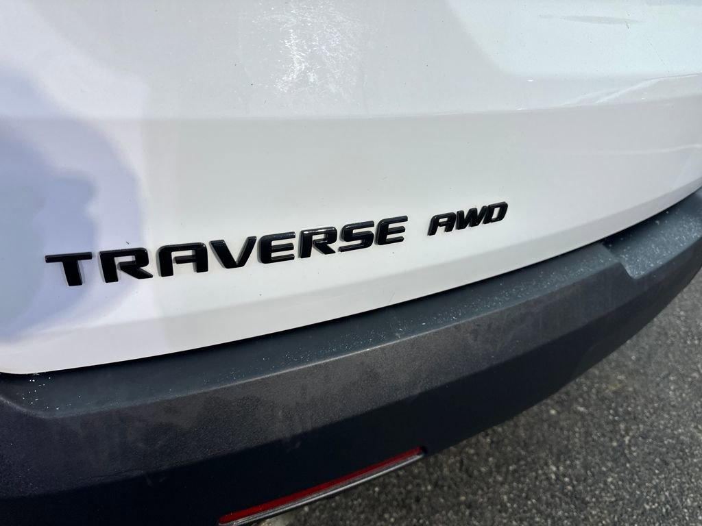 Certified 2023 Chevrolet Traverse RS w/ LPO, Floor Liner Package image 13