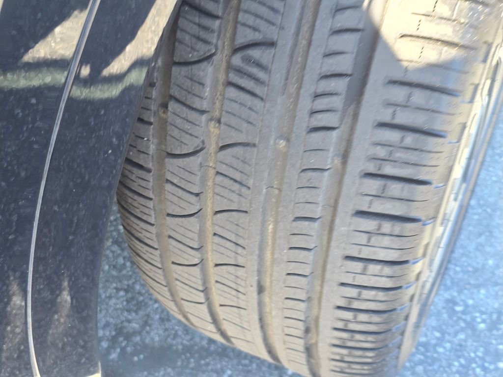 Used 2021 Audi Q5 e Premium w/ Convenience Package image 34