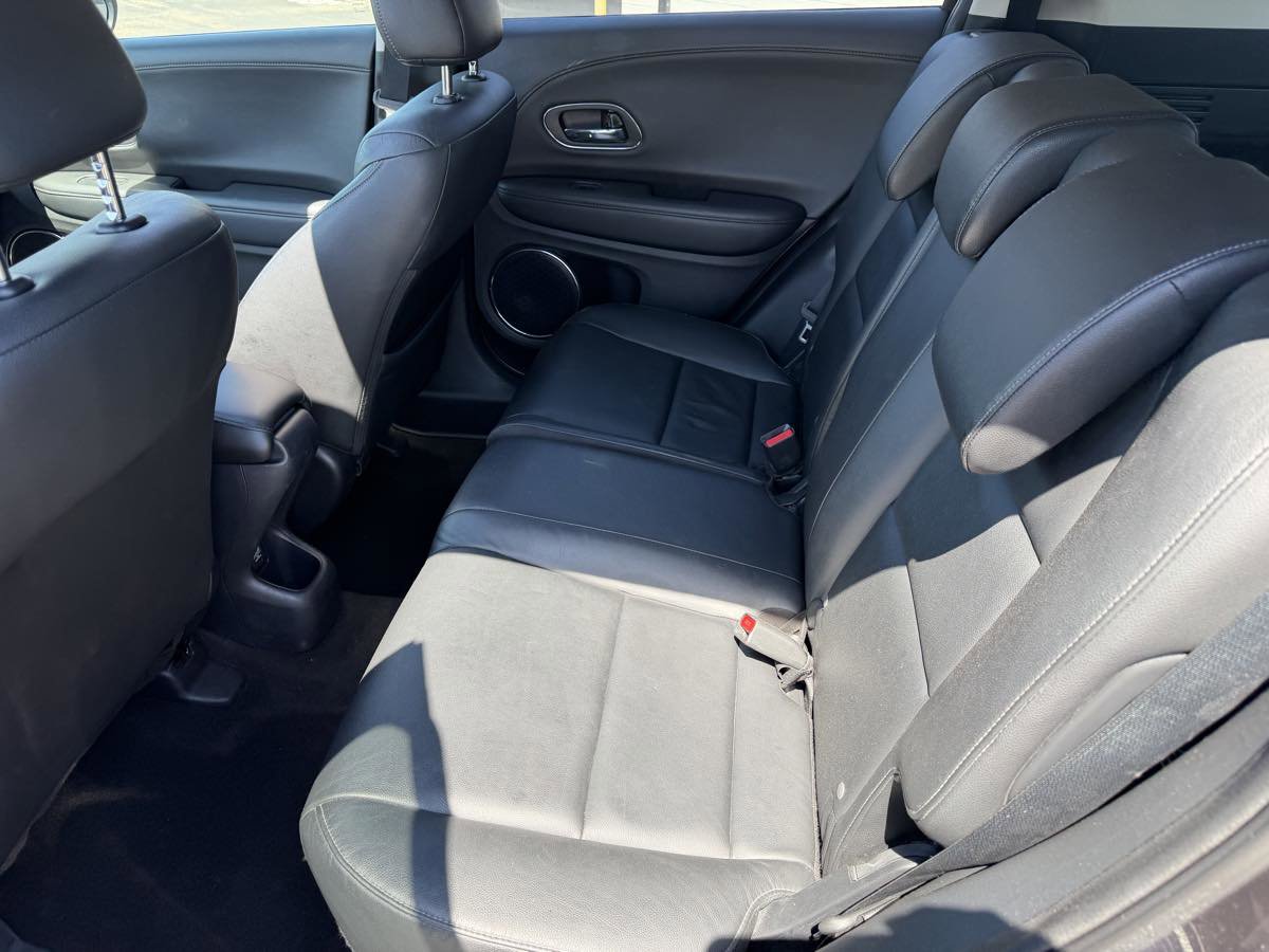 Used 2018 Honda HR-V EX-L image 13