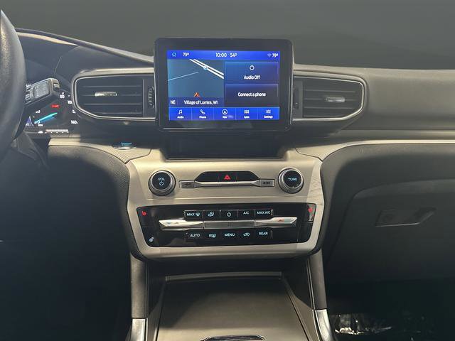 Used 2022 Ford Explorer XLT w/ Equipment Group 202A image 12