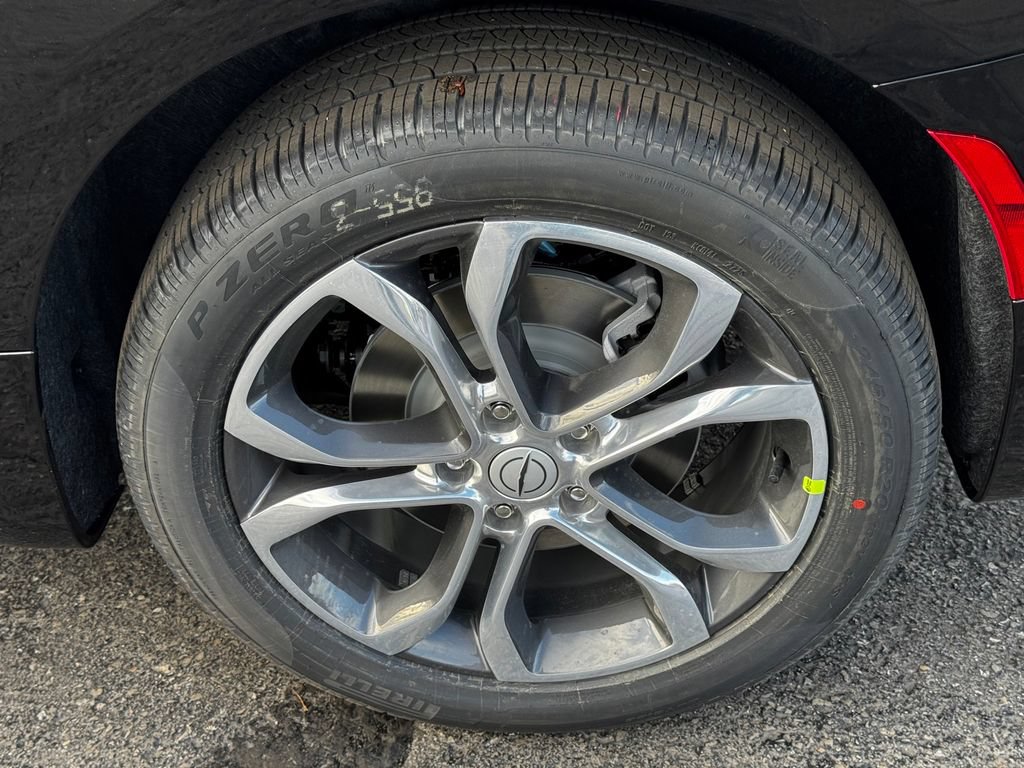 New 2026 Chrysler Pacifica Pinnacle w/ Trailer Tow Group AWD/4WD image 11