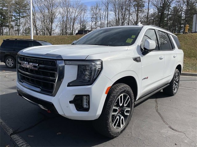 Used 2024 GMC Yukon AT4 w/ AT4 Premium Package