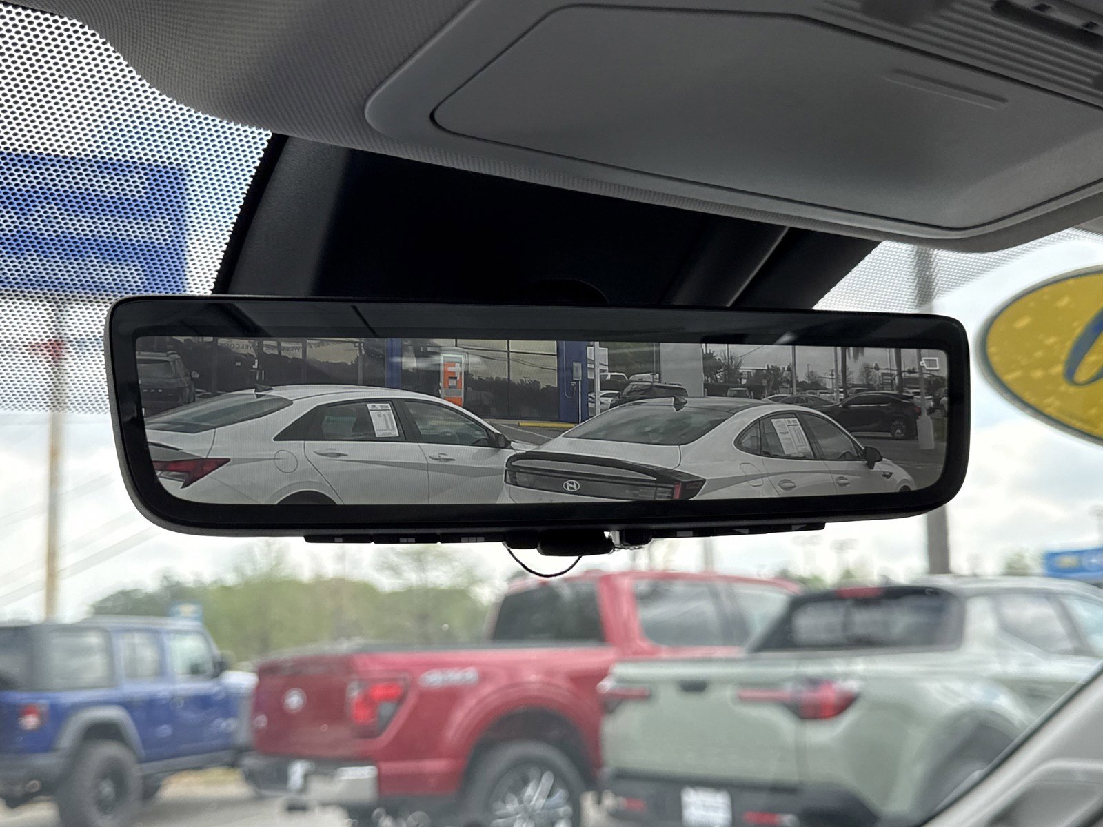 Used 2020 Toyota RAV4 Limited w/ Limited Grade Weather Package FWD image 28