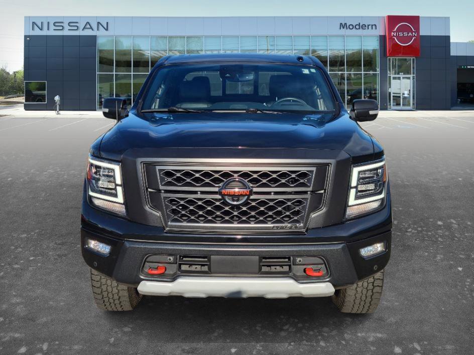 Used 2021 Nissan Titan PRO-4X w/ Pro-4x Convenience Package image 2