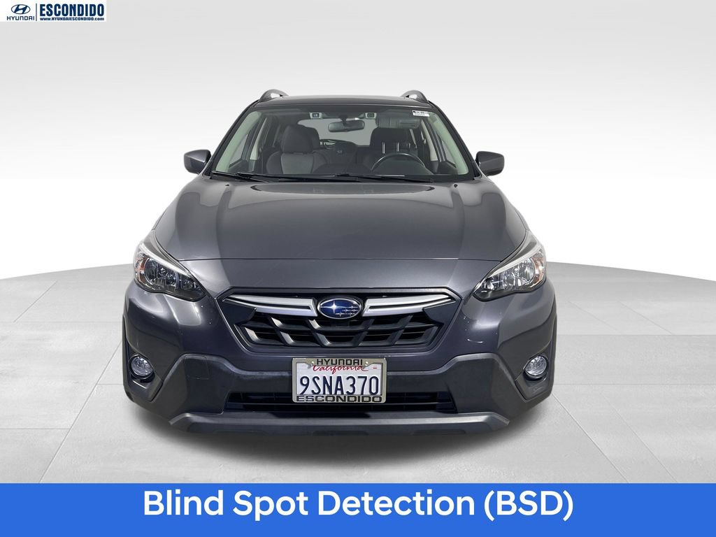 Used 2021 Subaru Crosstrek 2.0i Premium w/ Moonroof Package AWD/4WD image 8