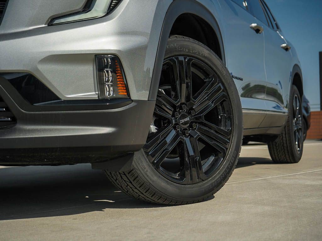 New 2026 GMC Acadia Elevation w/ Black Edition AWD/4WD image 6