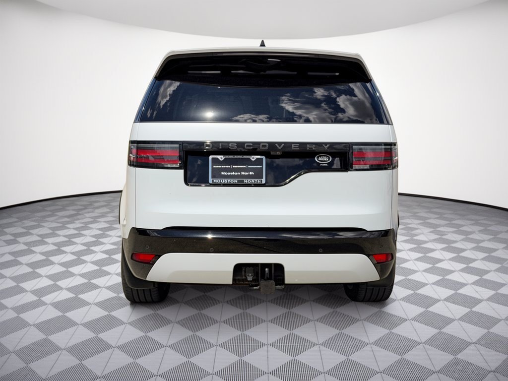 Used 2023 Land Rover Discovery HSE R-Dynamic AWD/4WD image 11