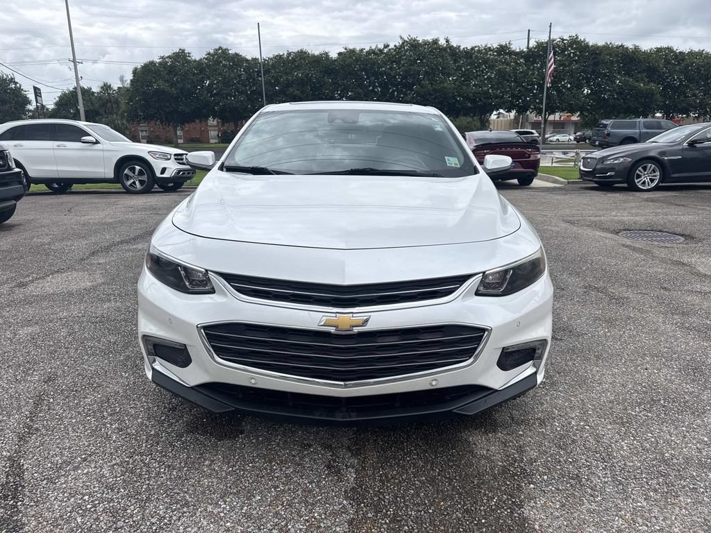 Used 2016 Chevrolet Malibu Premier w/ Driver Confidence Package FWD image 2