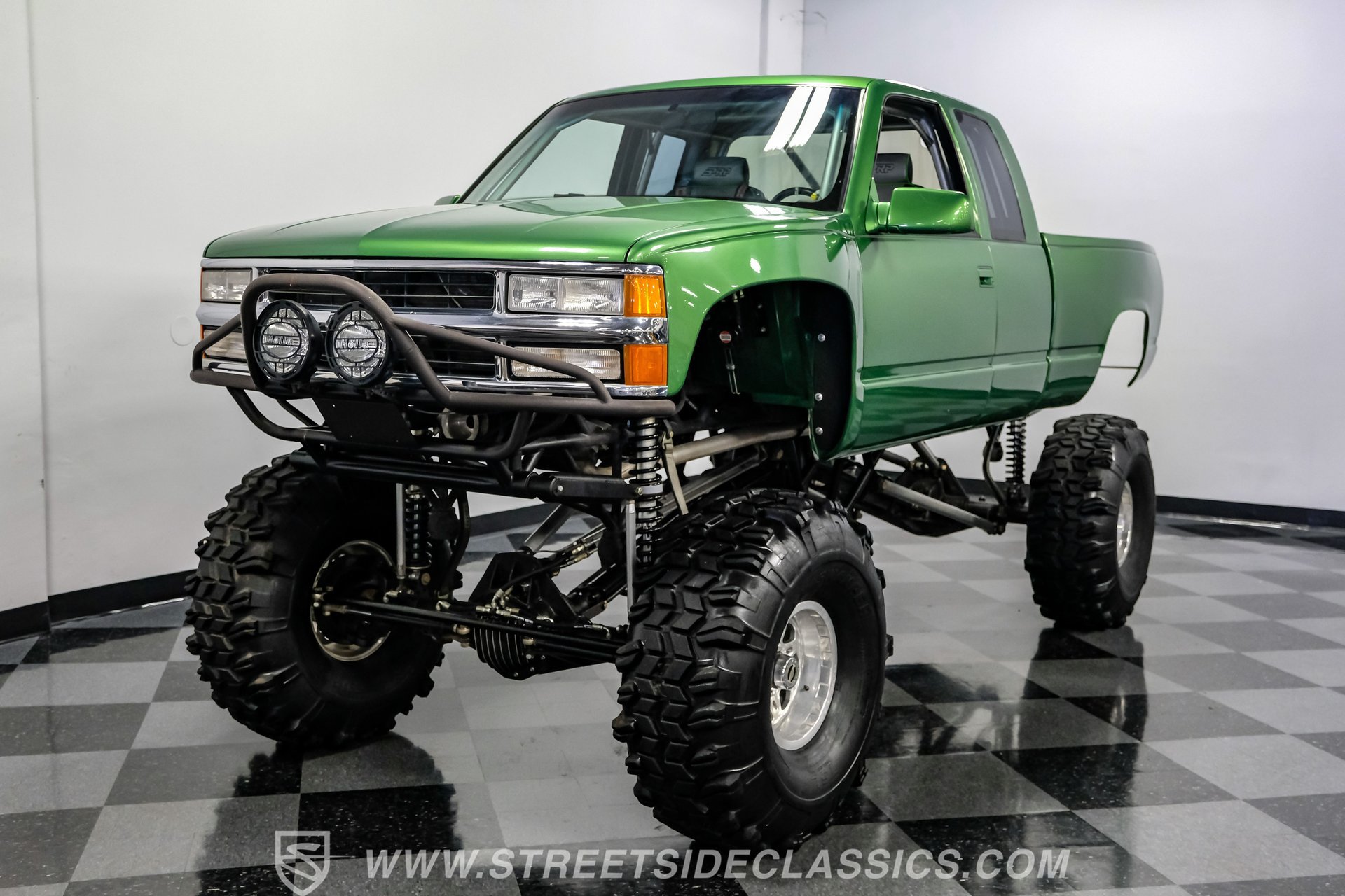 Used 1988 Chevrolet Silverado 1500 2WD Extended Cab image 18