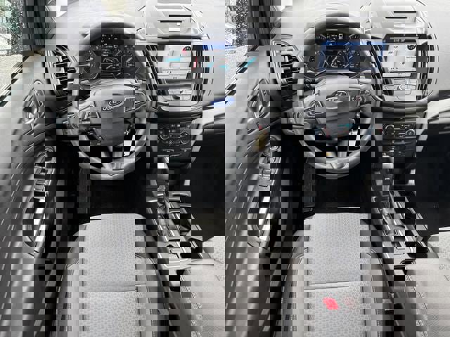 Used 2017 Ford Escape SE w/ Equipment Group 201A image 18