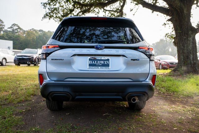 New 2025 Subaru Forester Limited w/ Popular Package #2 image 4