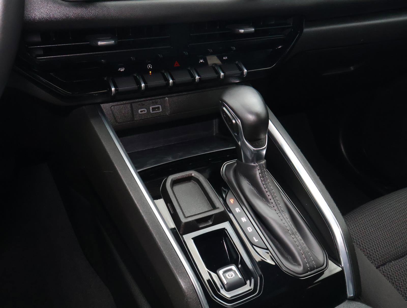 Used 2026 GMC Canyon Elevation w/ Convenience Package image 26