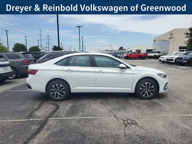 New 2025 Volkswagen Jetta S image 2
