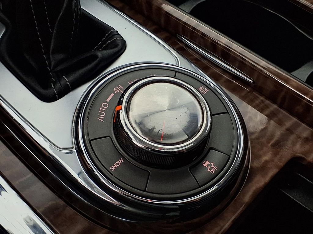 Used 2018 Nissan Armada SL w/ Moonroof Package image 24