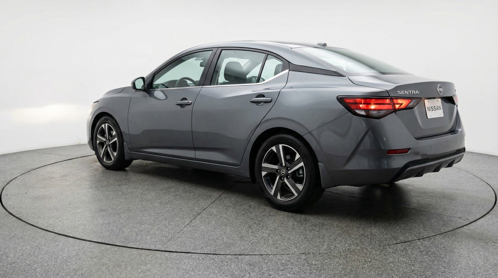 Used 2025 Nissan Sentra SV FWD image 6