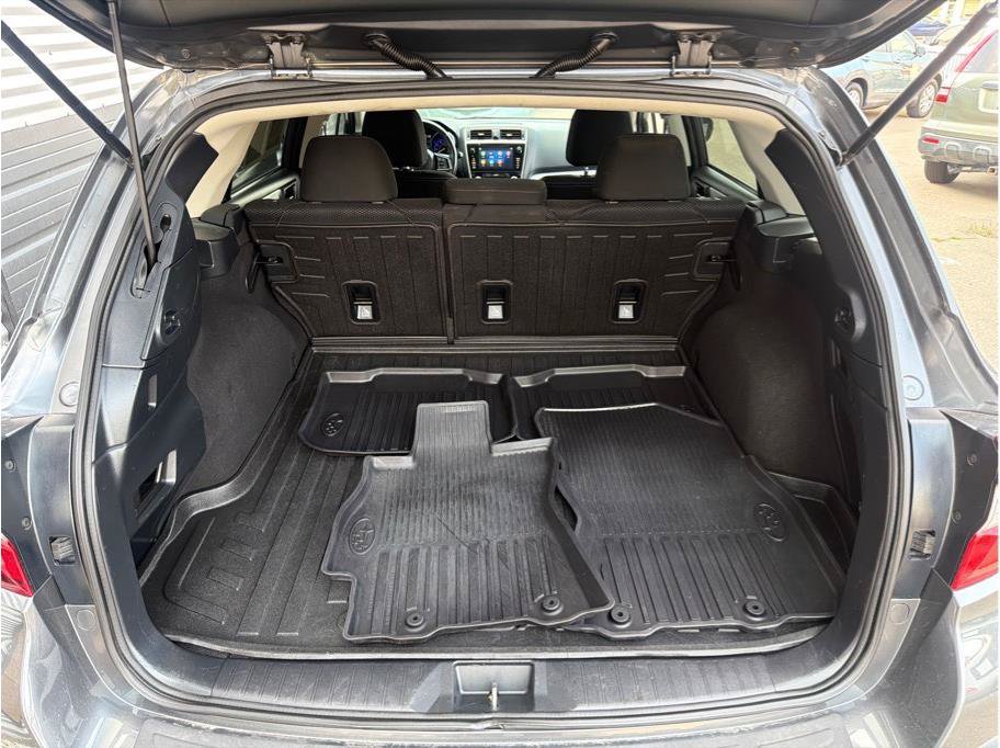 Used 2019 Subaru Outback 2.5i Premium AWD/4WD image 24