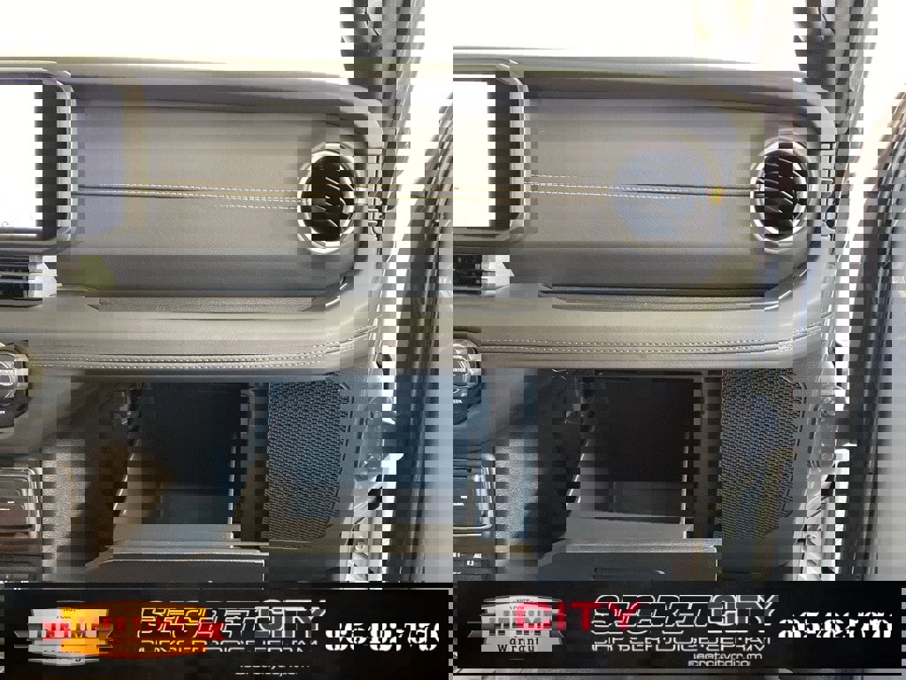 New 2026 Jeep Gladiator Sport image 34