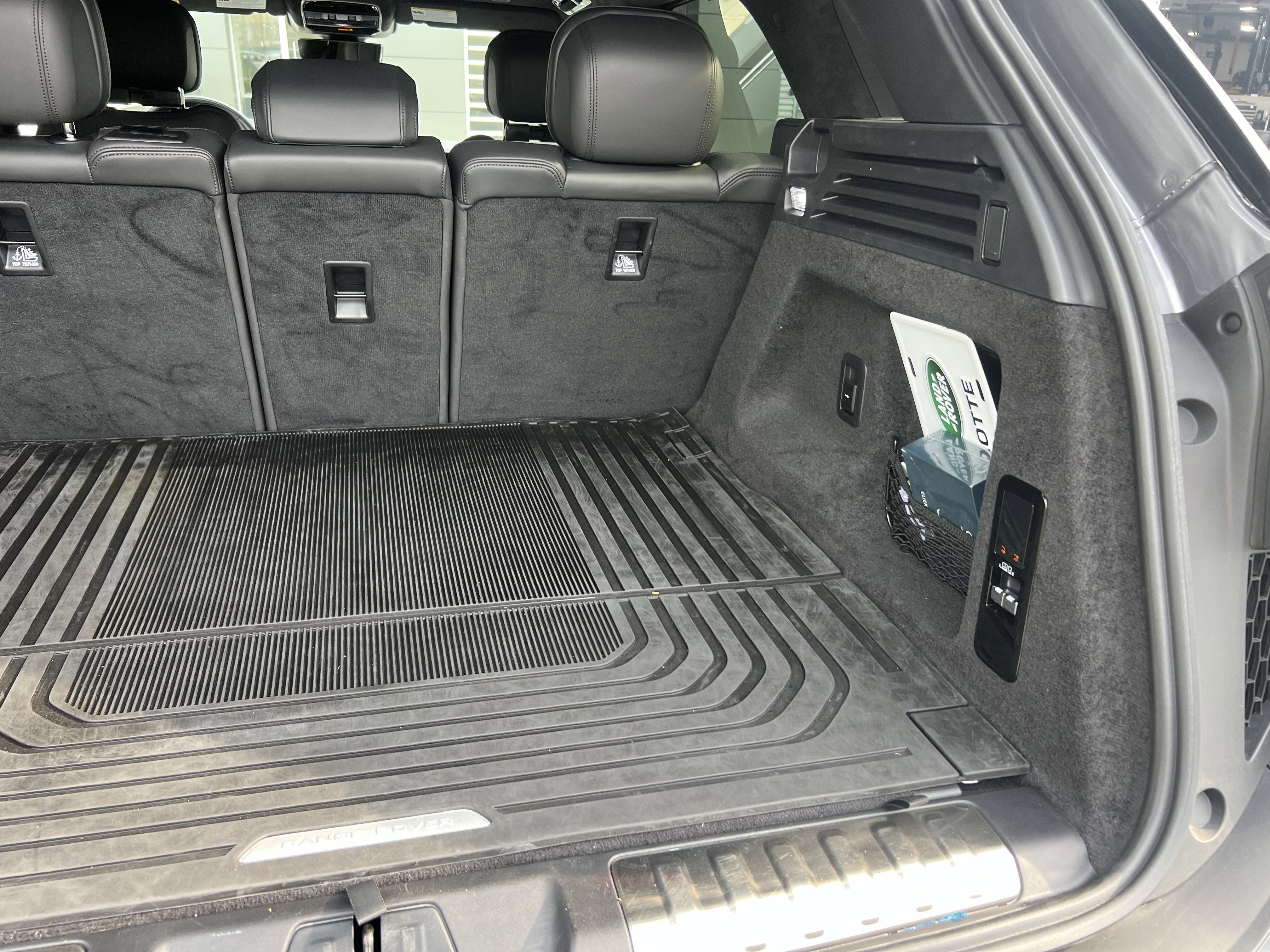 Certified 2025 Land Rover Range Rover Sport Autobiography AWD/4WD image 36