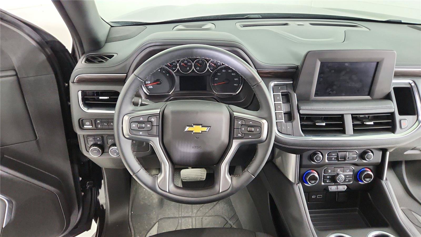 Used 2024 Chevrolet Tahoe LS AWD/4WD image 19