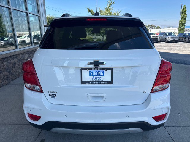 Used 2020 Chevrolet Trax LT w/ Driver Confidence Package FWD image 4