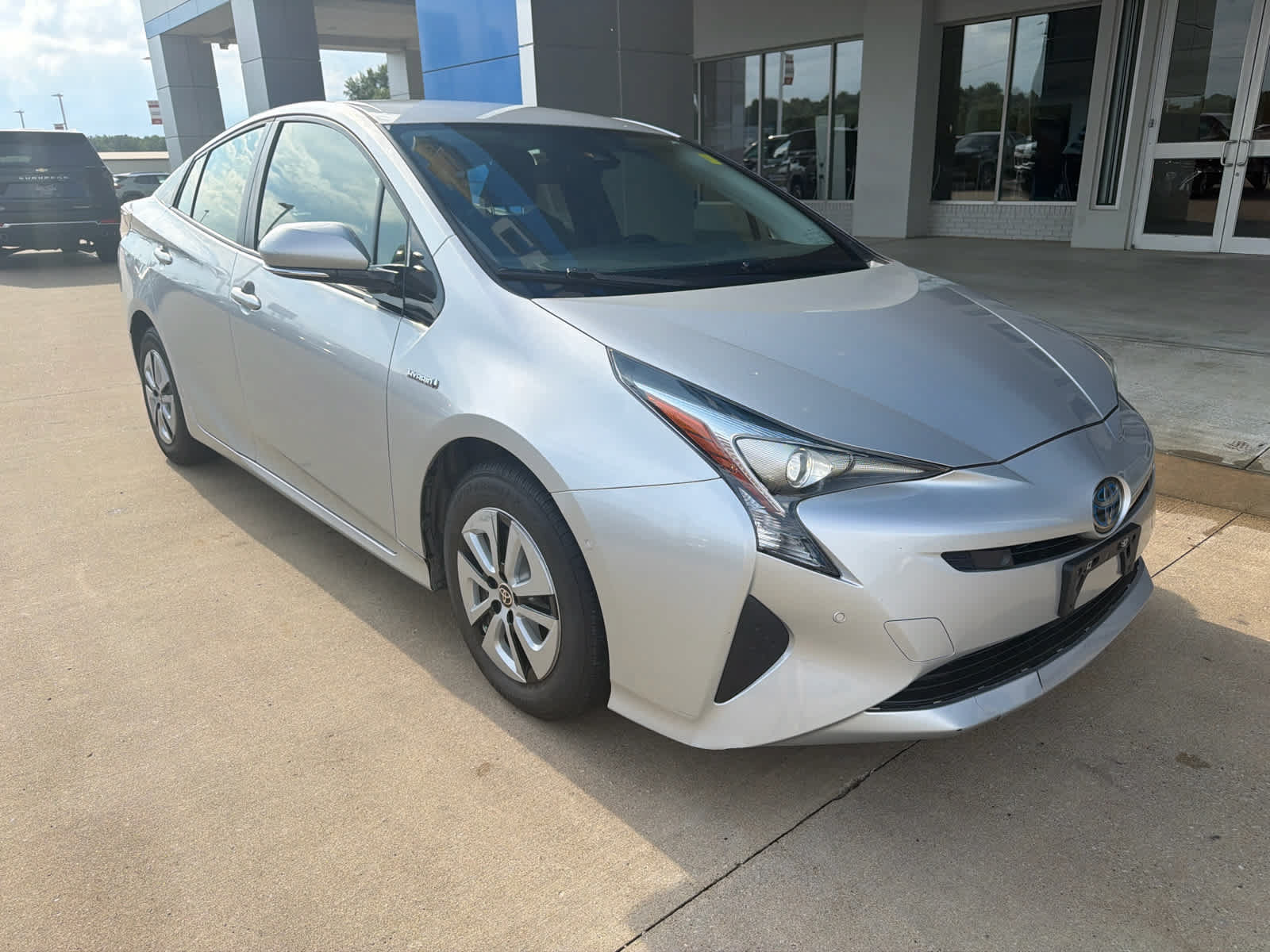 Used 2018 Toyota Prius Two w/ Prius Two Safety Plus Package FWD image 8