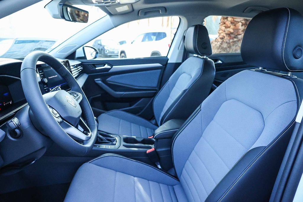 New 2026 Volkswagen Jetta SE image 29