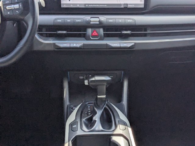 Certified 2025 Kia K4 EX w/ GT-Line Sunroof Package FWD image 18