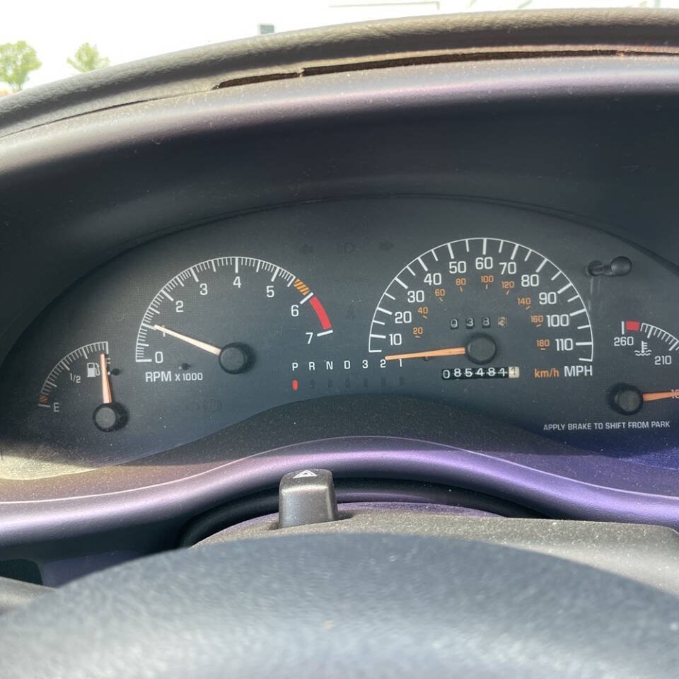 Used 2003 Pontiac Grand Prix GT FWD image 12